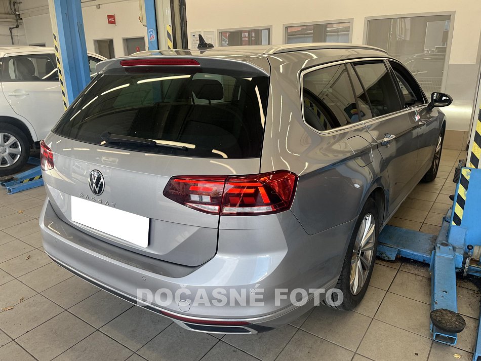 Volkswagen Passat 1.5 TSI 