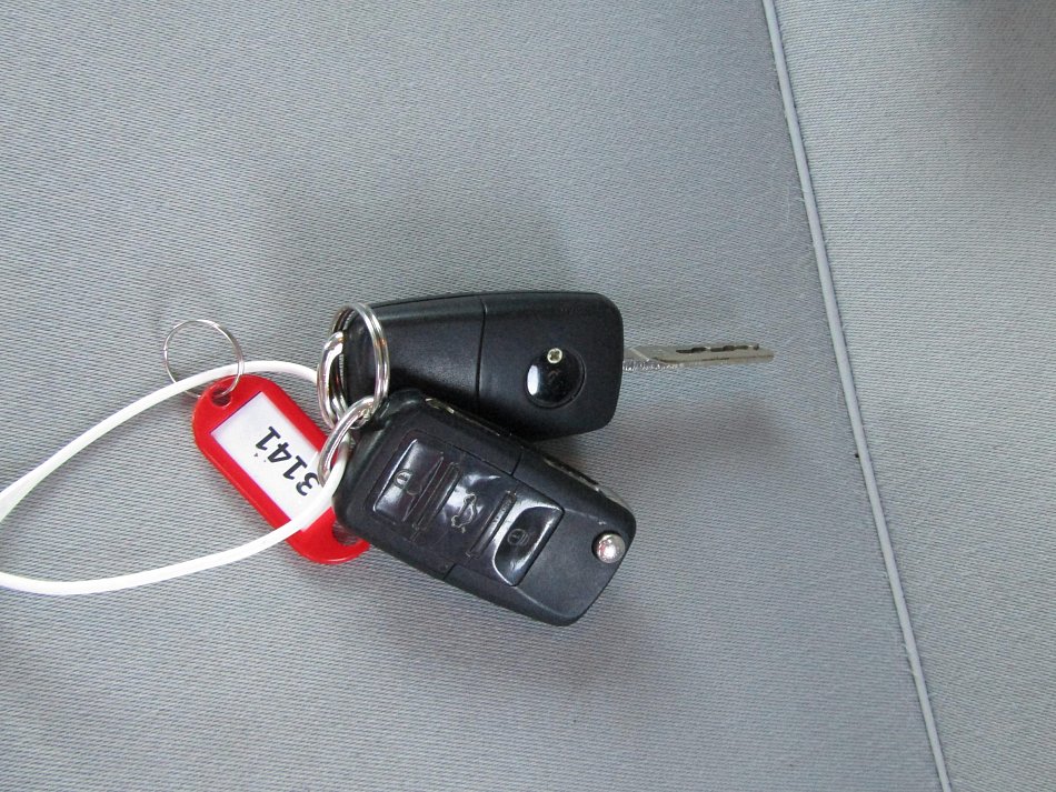 Volkswagen Polo 1.4 i CROSS CROSS