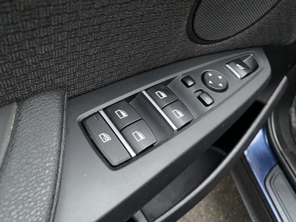 BMW X3 2.0 D  sDrive18d