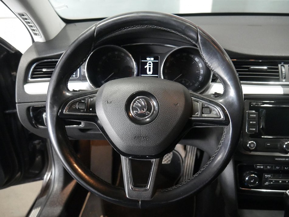 Škoda Superb II 2.0 TDi 