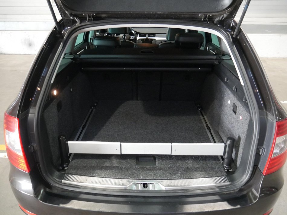 Škoda Superb II 2.0 TDi 