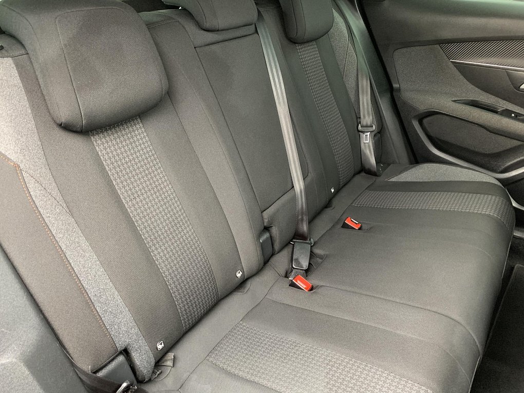 Peugeot 3008 1.5HDi Active