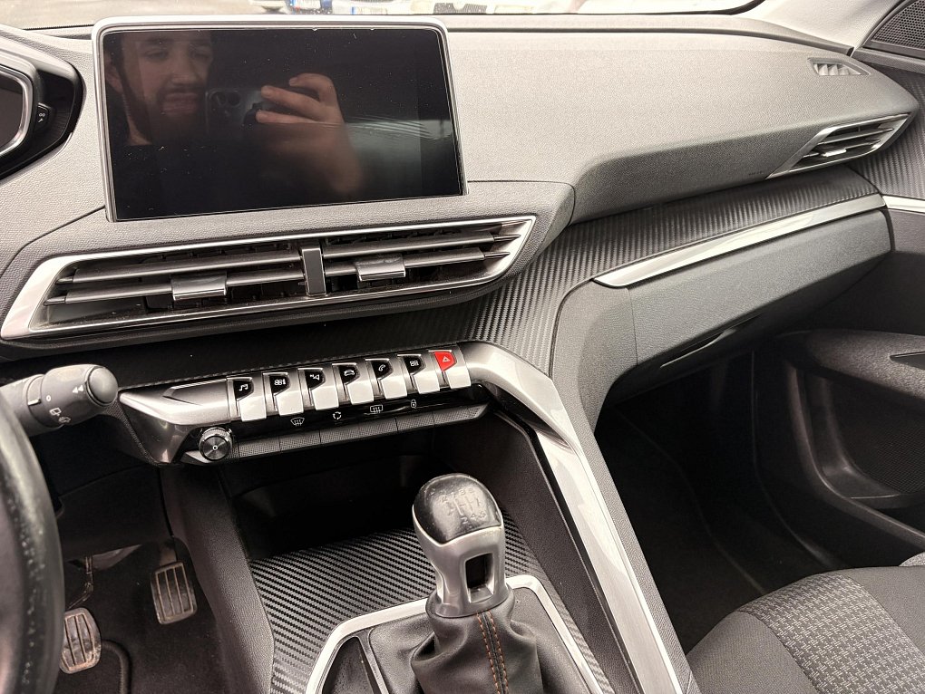 Peugeot 3008 1.5HDi Active