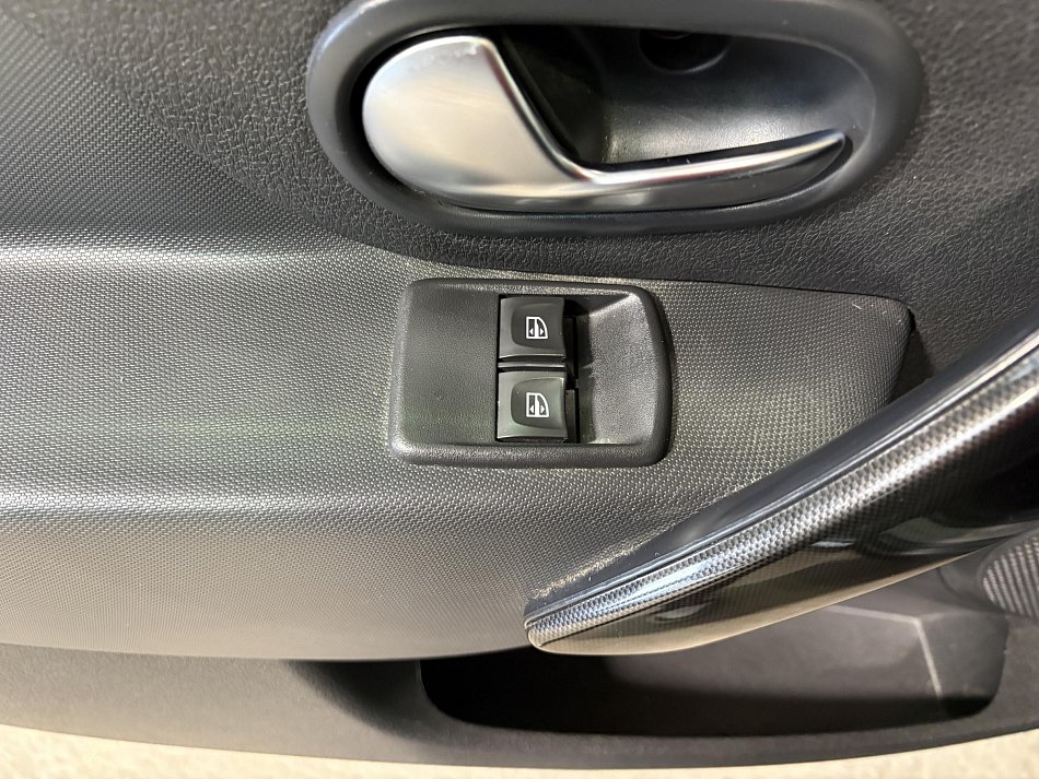 Dacia Logan 1.0 SCe 