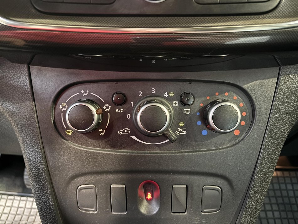 Dacia Logan 1.0 SCe 