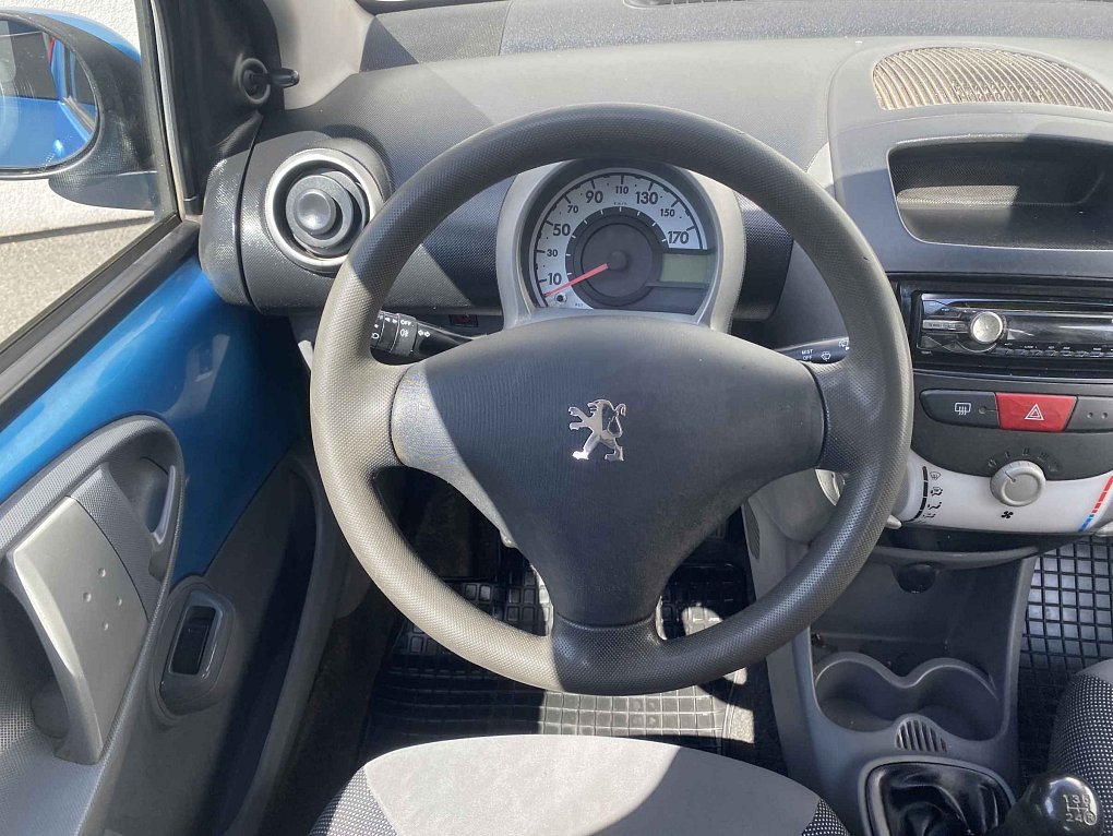 Peugeot 107 1.0i 