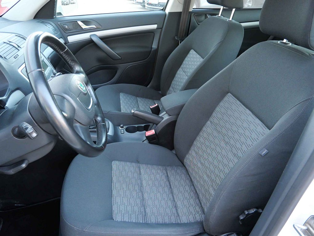 Škoda Octavia II 1.4 TSi Ambition
