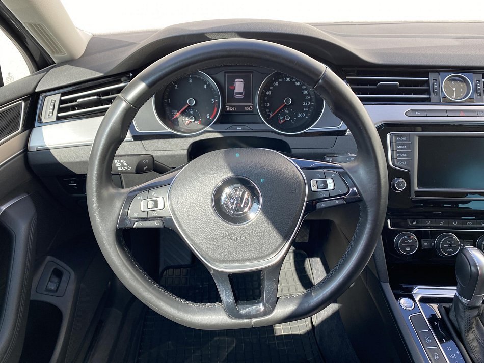 Volkswagen Passat 2.0 TDi Highline