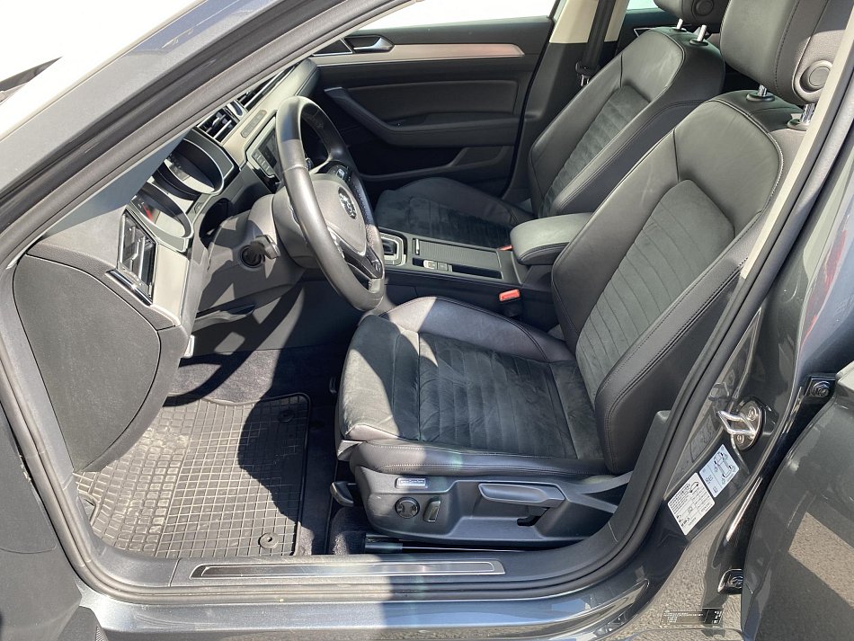 Volkswagen Passat 2.0 TDi Highline