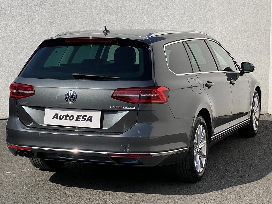 Volkswagen Passat 2.0 TDi Highline