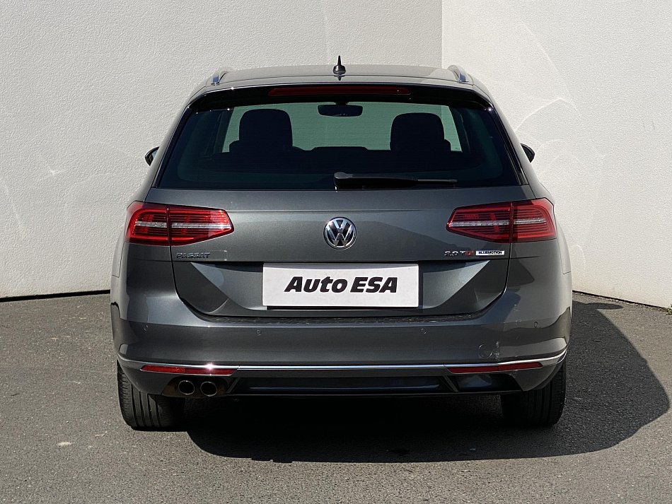 Volkswagen Passat 2.0 TDi Highline