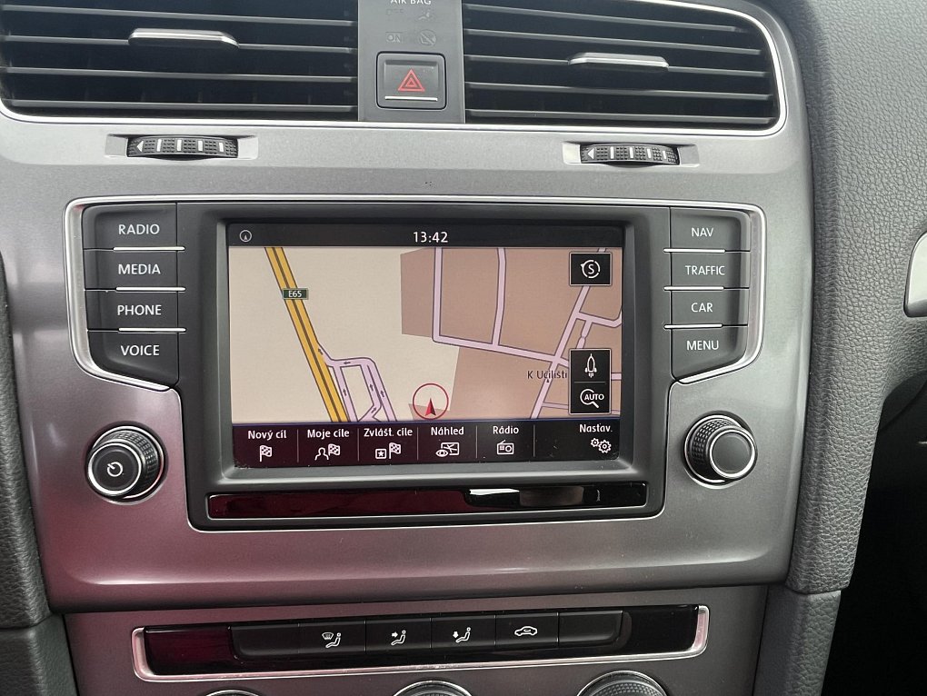 Volkswagen Golf 1.6TDi 