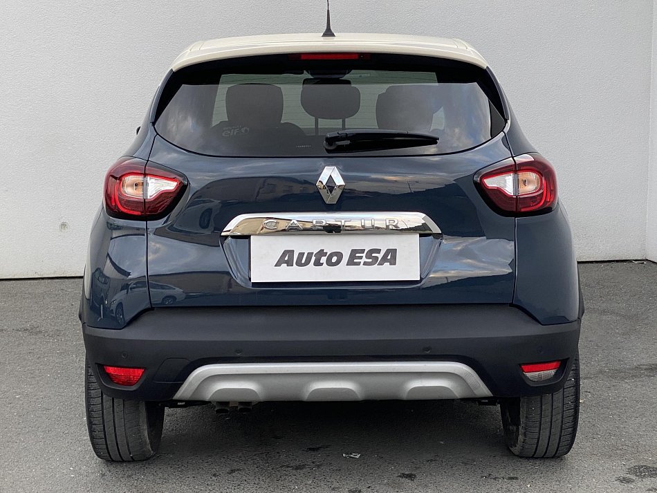 Renault Captur 1.3TCe Intense