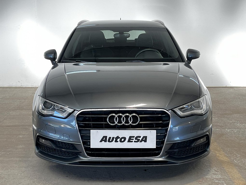Audi A3 2.0 TDi S-line