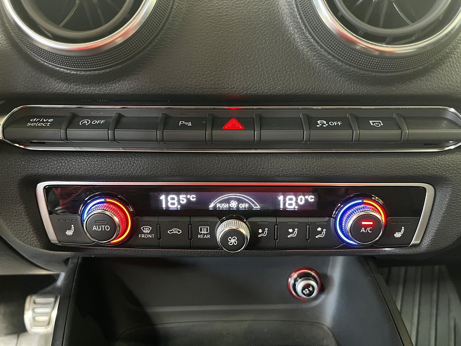 Audi A3 2.0 TDi S-line