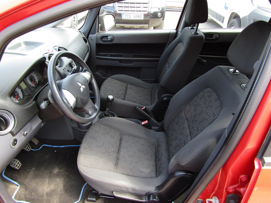 Mitsubishi Colt 1.1i 