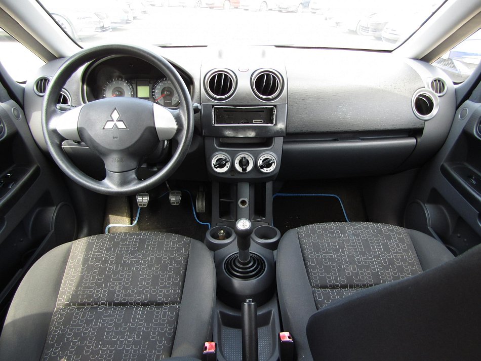 Mitsubishi Colt 1.1i 