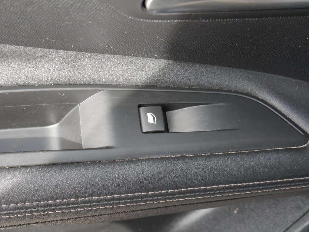 Peugeot 3008 1.5 HDi Allure