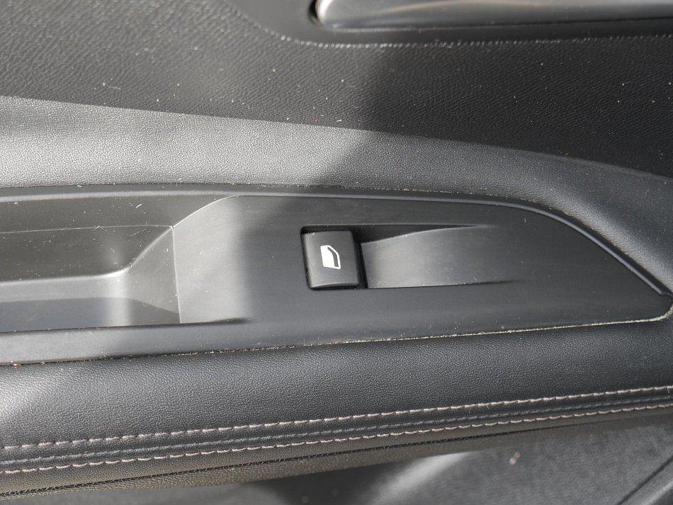 Peugeot 3008 1.5 HDi Allure