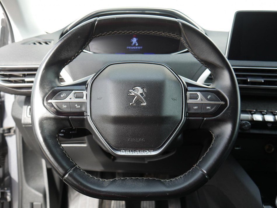 Peugeot 3008 1.5 HDi Allure