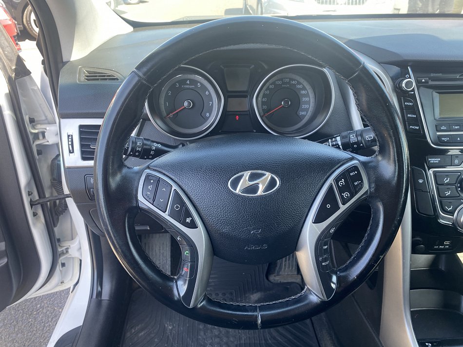Hyundai I30 1.6GDi 
