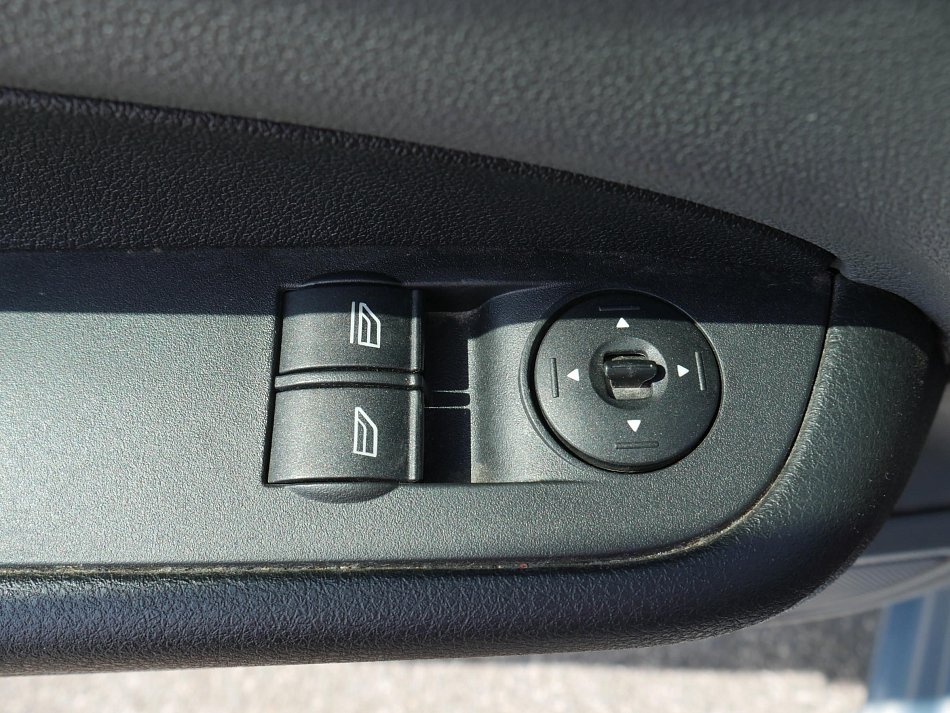 Ford Focus 1.6 i 
