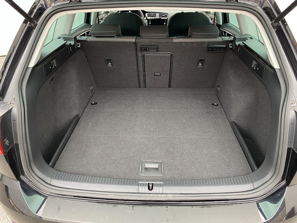 Volkswagen Golf 1.5 TSi Highline