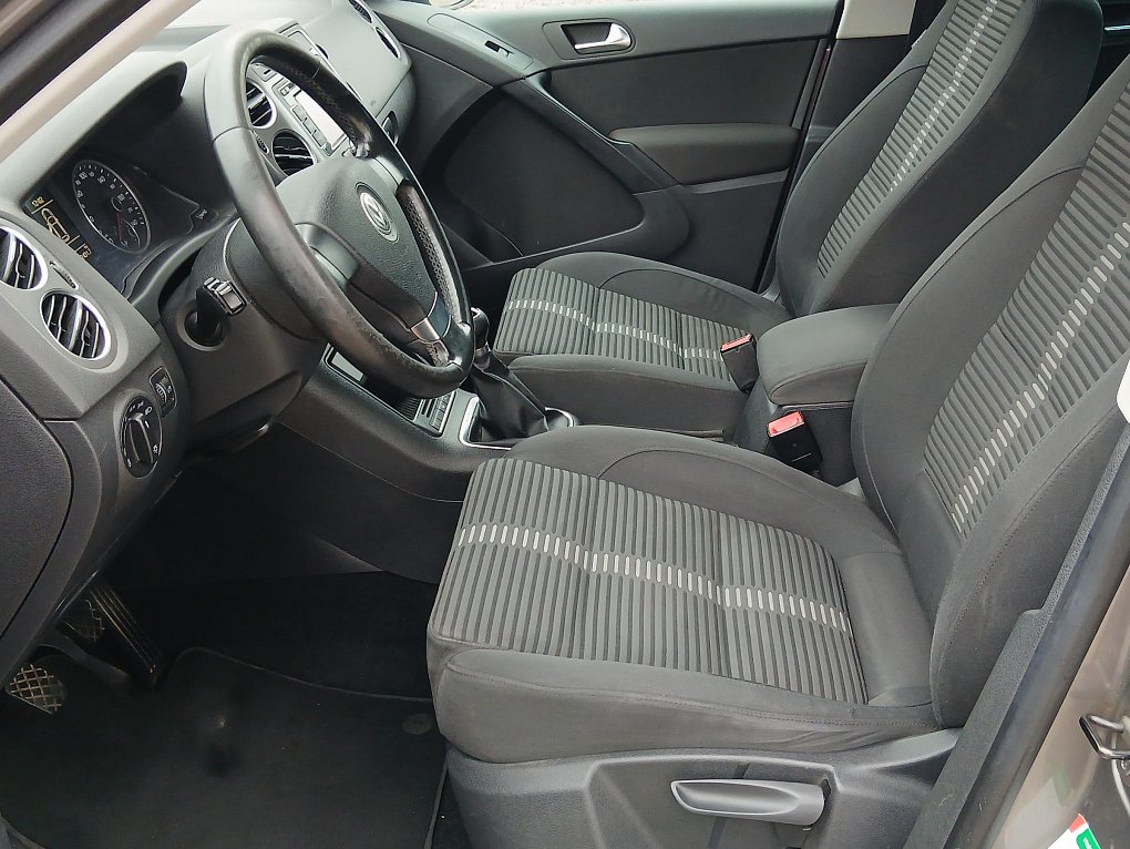 Volkswagen Tiguan 2.0TSi  4x4