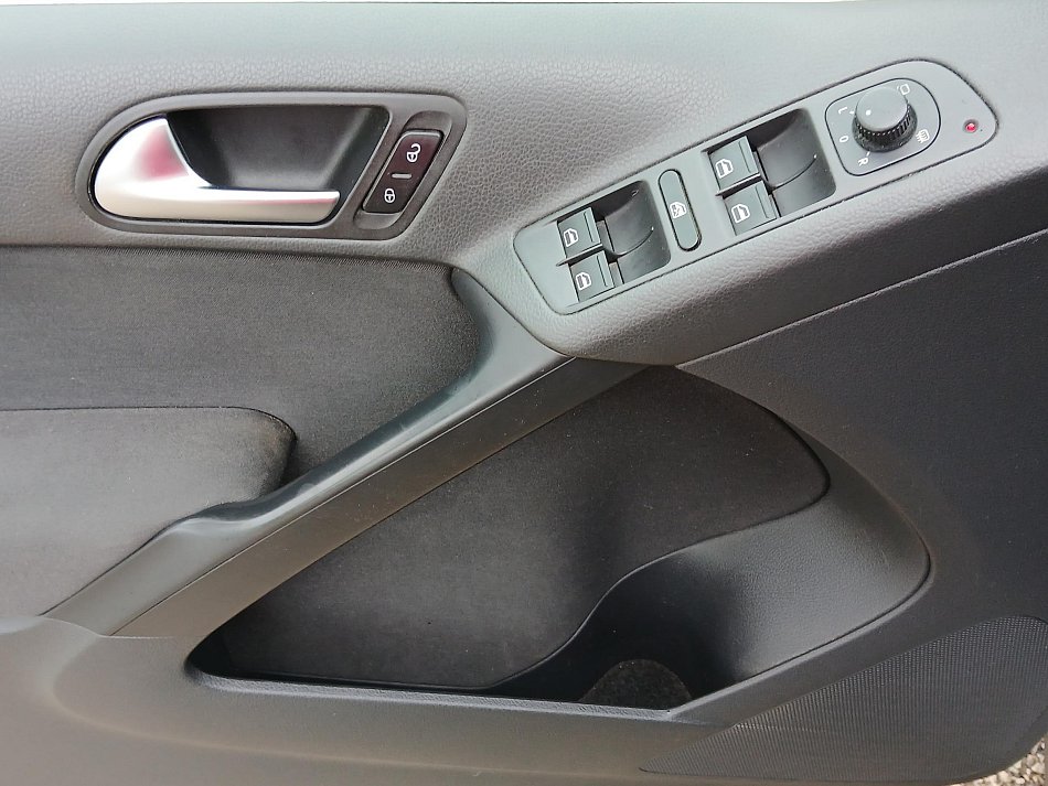 Volkswagen Tiguan 2.0TSi  4x4