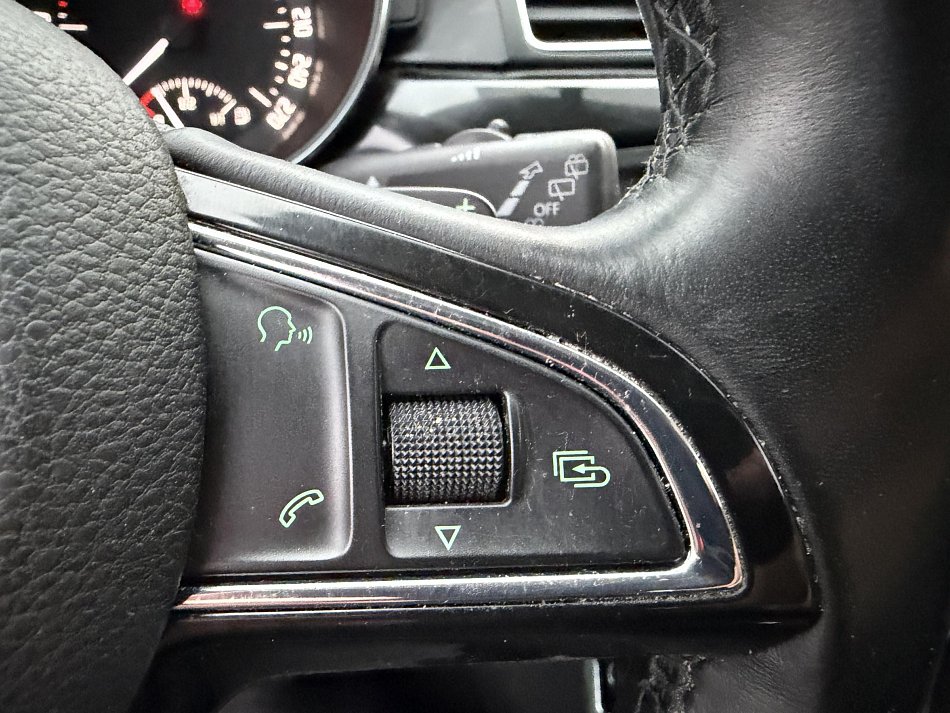 Škoda Superb II 2.0 TDCi Elegance 4x4