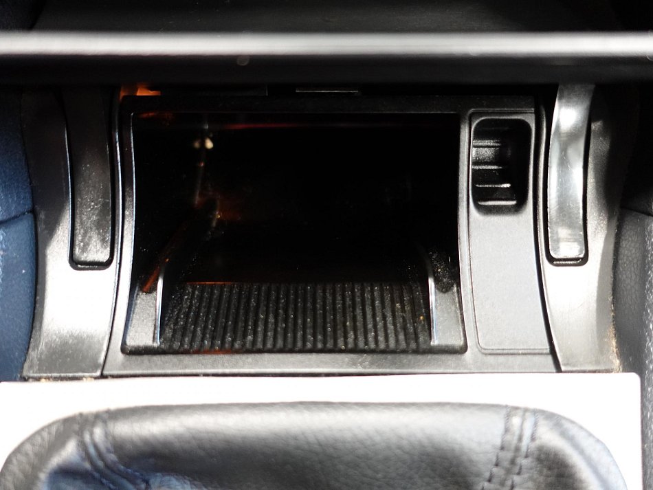 Škoda Octavia II 1.6 i Ambiente