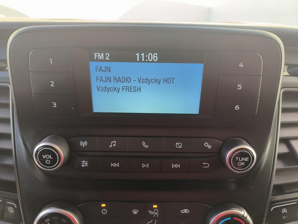 Ford Transit Custom 2.0TDCi  L1H2 9míst