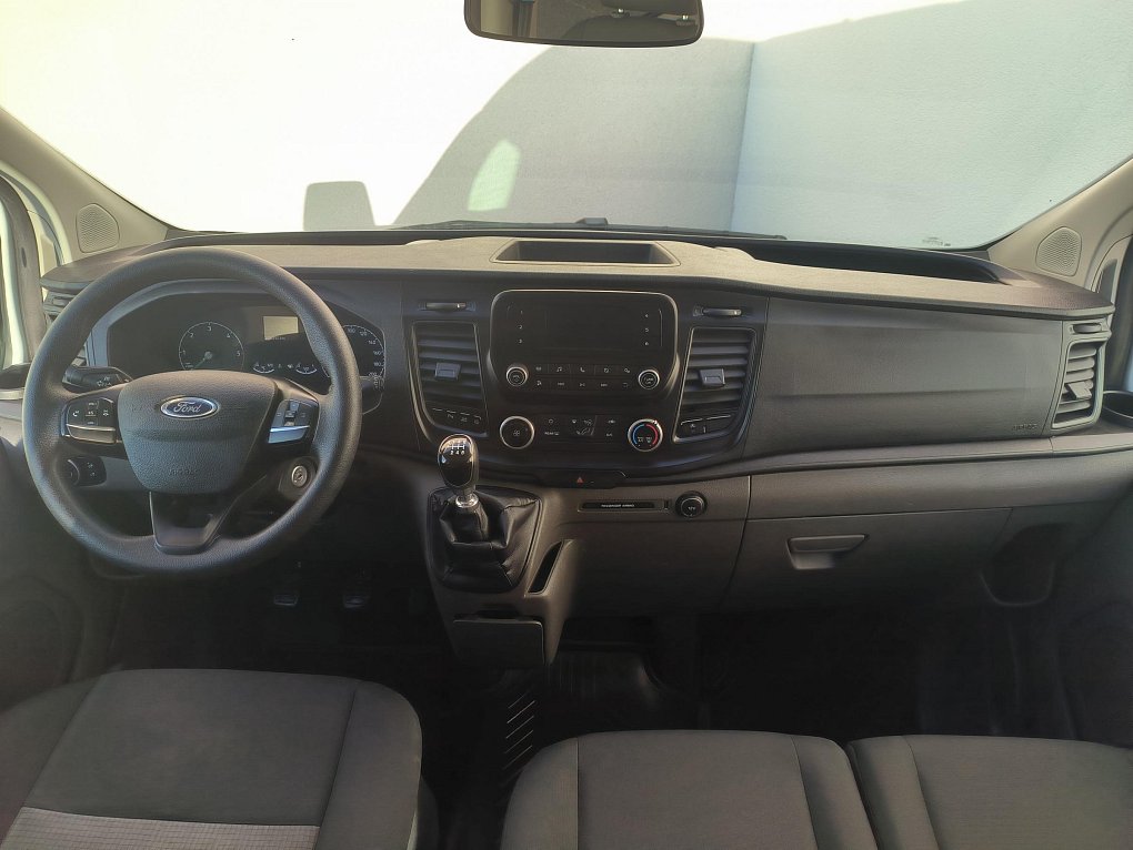 Ford Transit Custom 2.0TDCi  L1H2 9míst
