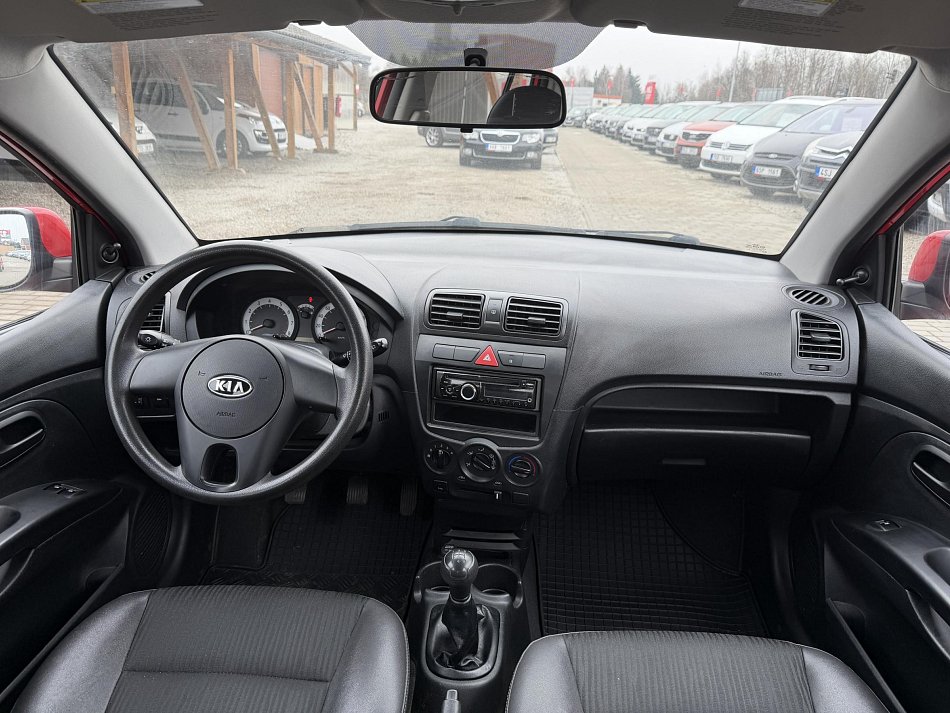 Kia Picanto 1.0i 