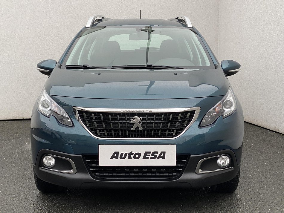 Peugeot 2008 1.2 i 