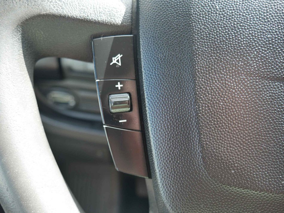 Citroën Jumper 2.0HDi  L3H2 6míst