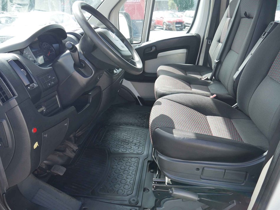 Citroën Jumper 2.0HDi  L3H2 6míst