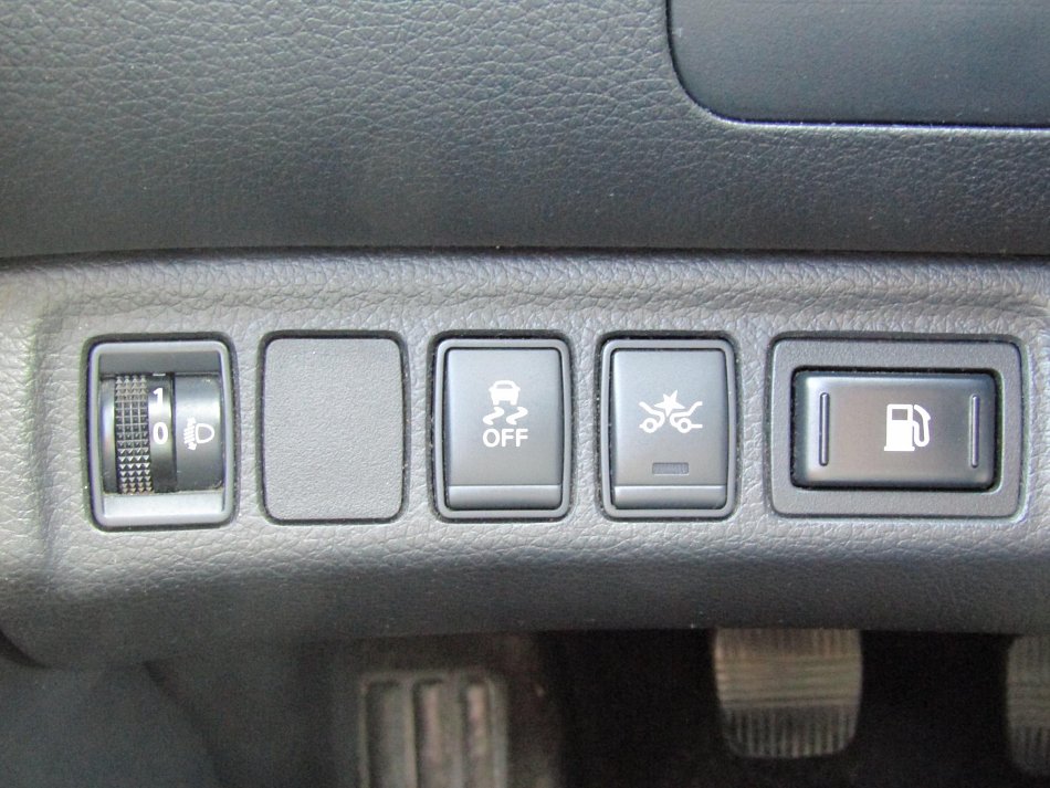 Nissan Navara 2.3dCi  4x4