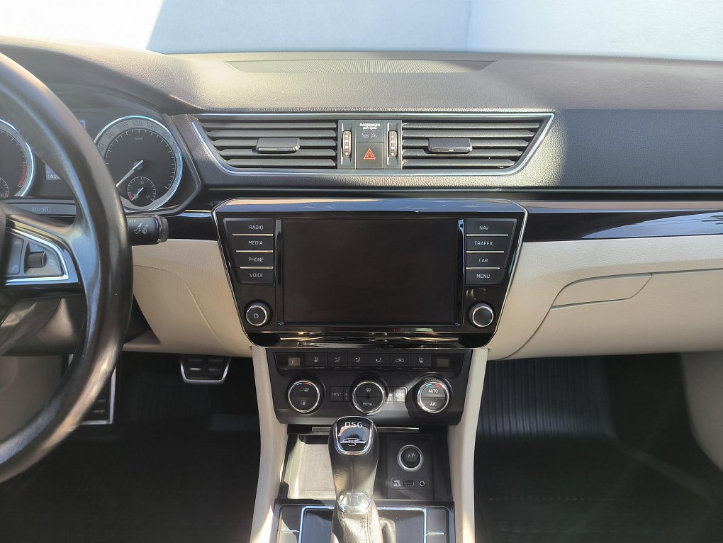 Škoda Superb III 2.0 TDi L&K