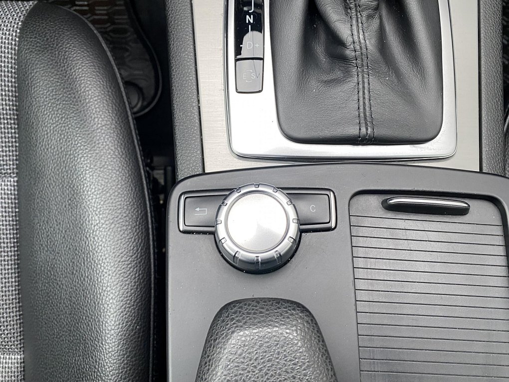 Mercedes-Benz Třída C 3.0 CDi  C300 4Matic