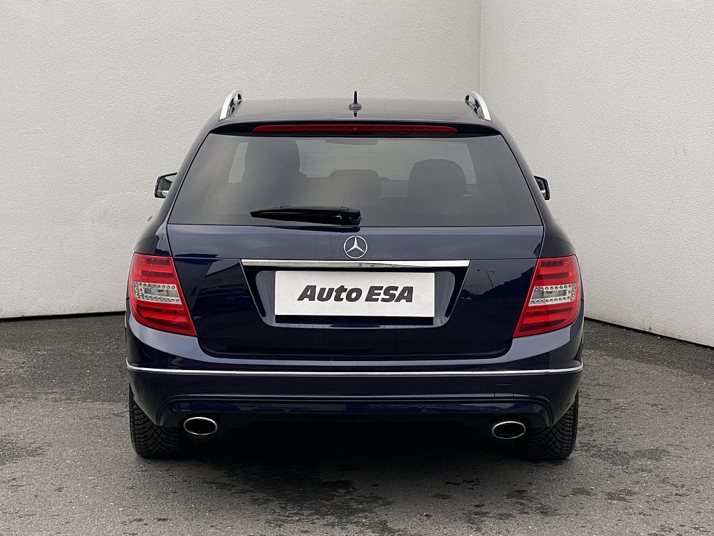 Mercedes-Benz Třída C 3.0 CDi  C300 4Matic