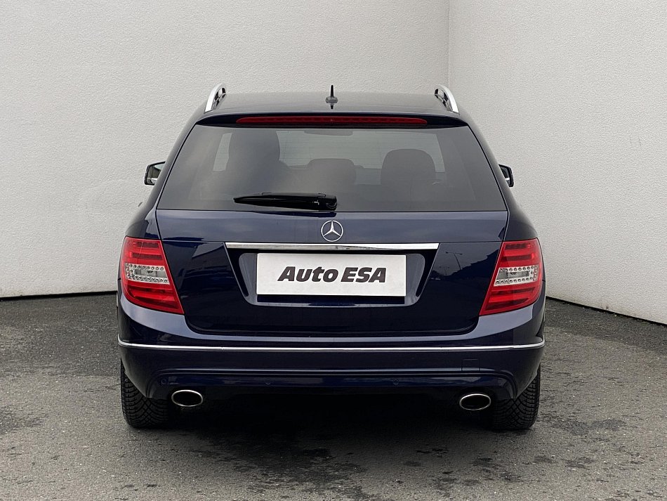 Mercedes-Benz Třída C 3.0 CDi  C300 4Matic