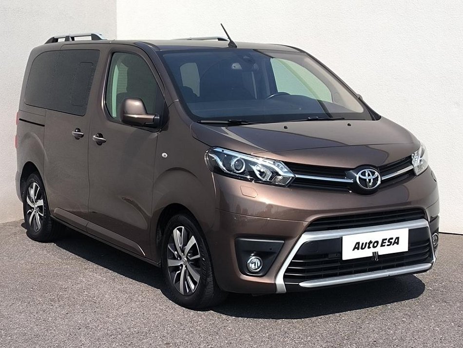 Toyota ProAce Verso 2.0D-4D  L2 5míst