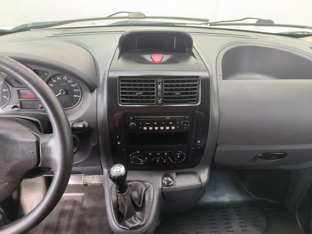 Peugeot Expert 1.6HDi  L2H1