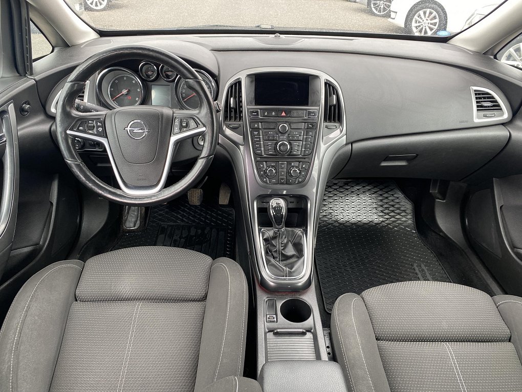 Opel Astra 2.0 TDCi 