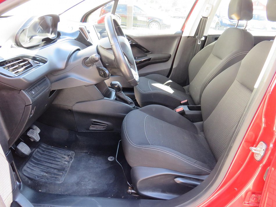 Peugeot 208 1.2Puretech 