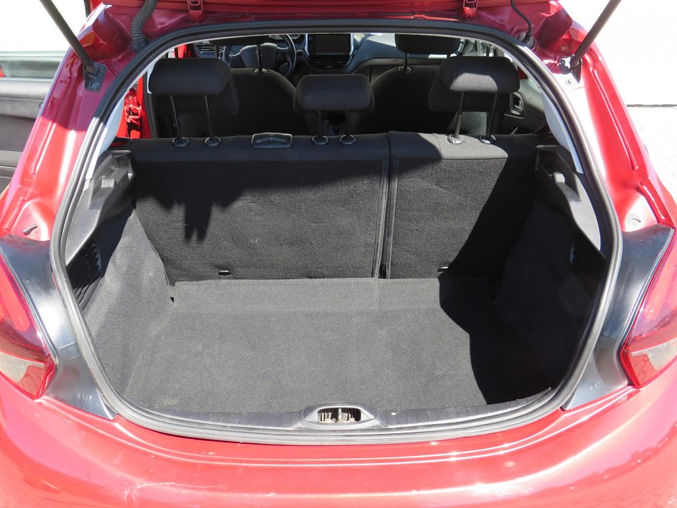 Peugeot 208 1.2Puretech 