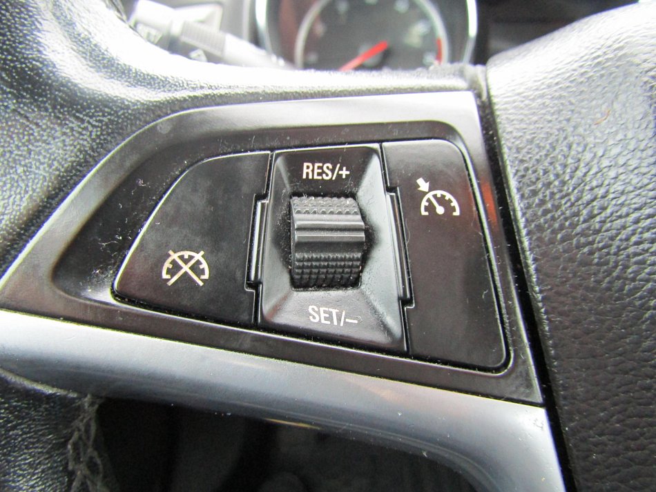 Opel Astra 1.6 16V 