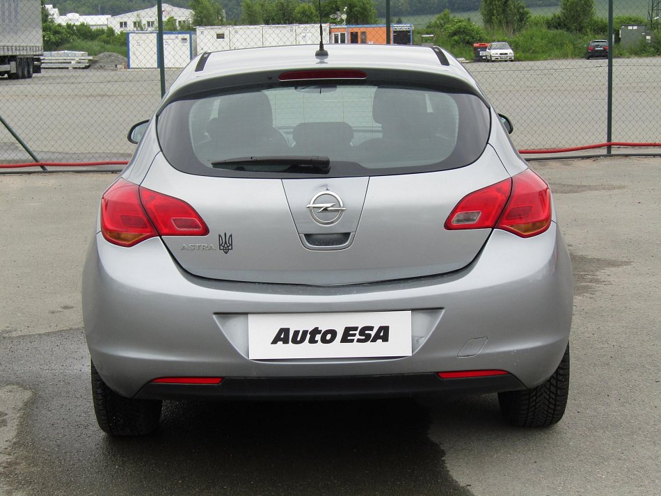 Opel Astra 1.6 16V 