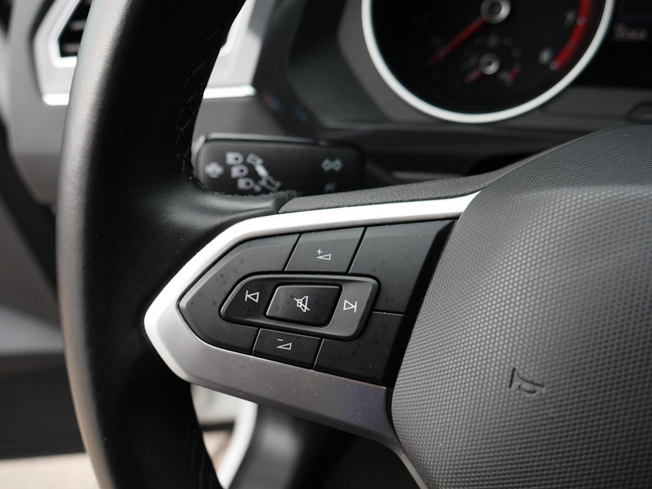 Volkswagen Tiguan 1.5 TSi 
